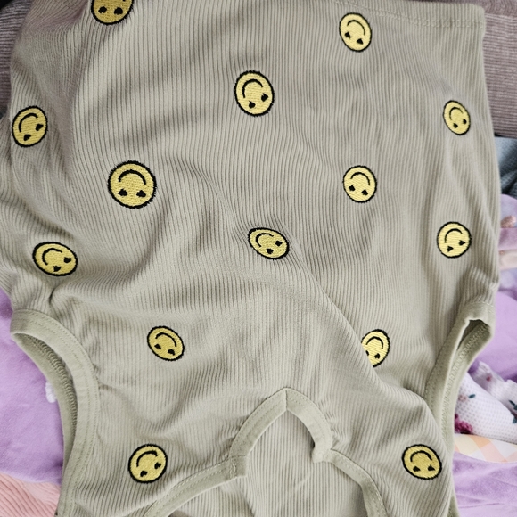 bundle lot of 11  girl shirts - Picture 3 of 9